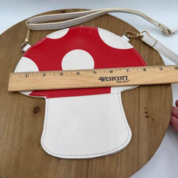 Mushroom-Shaped Red & White Faux Leather Crossbody Bag With Adjustable Strap - Picture 6 of 8
